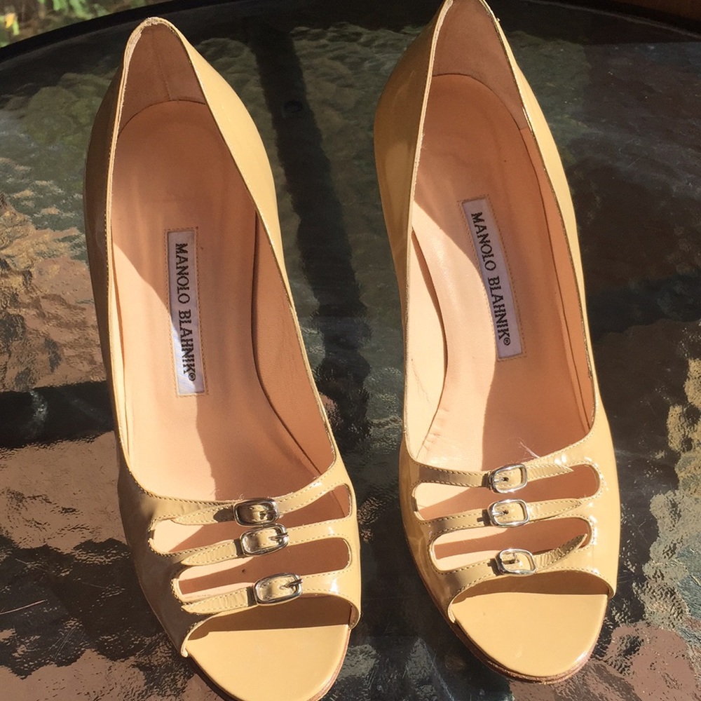 Manolo Blahnik Yellow Peep Toe Heels